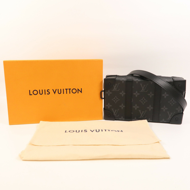 LOUIS VUITTON Monogram Eclipse Soft Trunk Wallet肩背袋-7