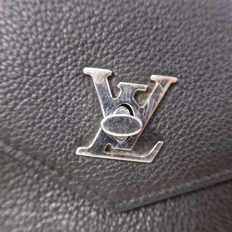 LOUIS VUITTON 牛皮皮革Mylockme銀扣鏈帶肩背袋-6