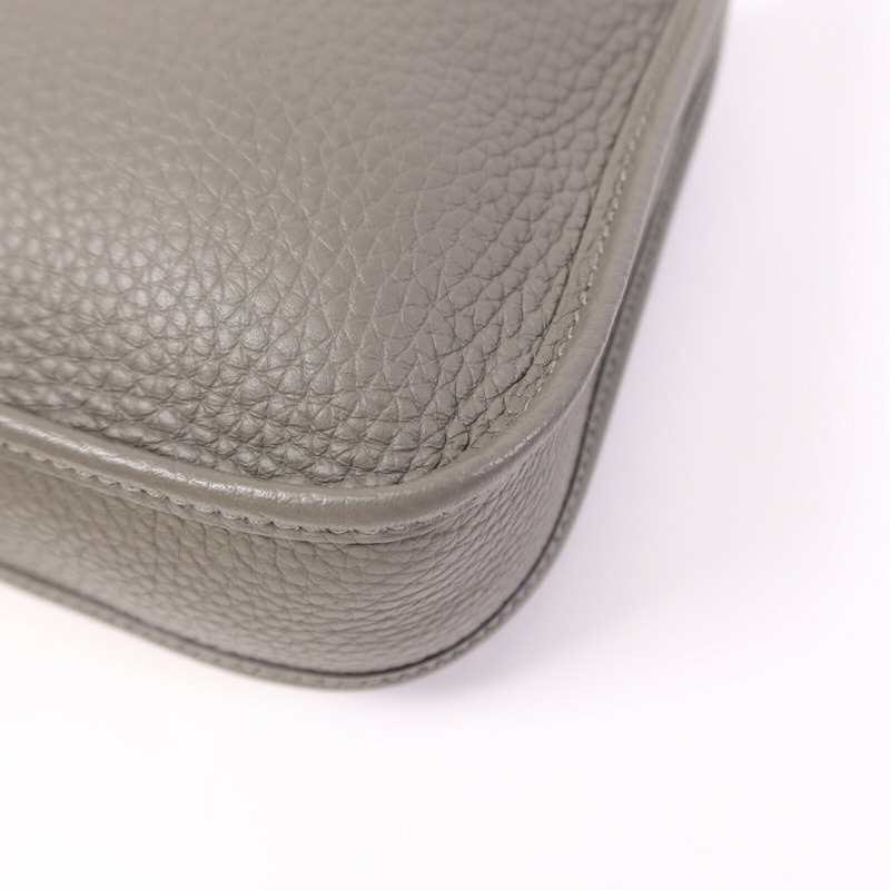 HERMES Clemence皮革Evelyne TPM金扣肩背袋Gris Meyer-12