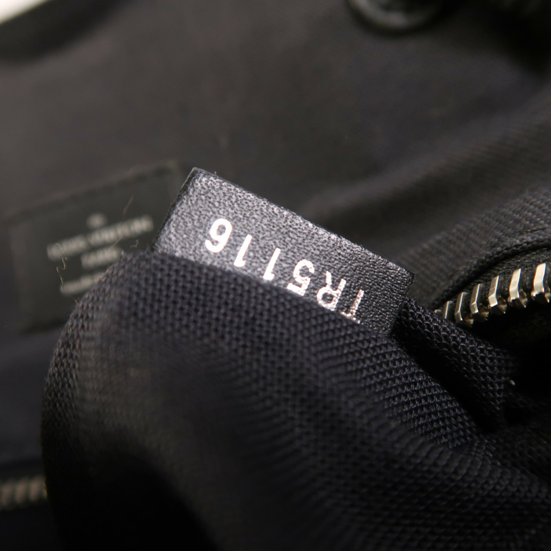 LOUIS VUITTON Monogram Macassar Christopher MM銀扣背包-6