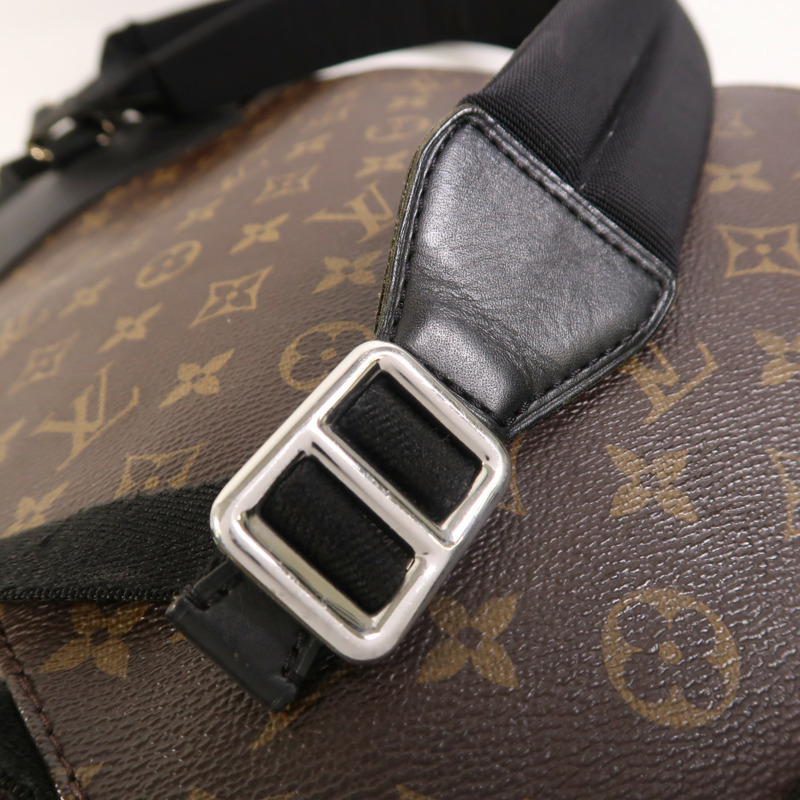 LOUIS VUITTON Monogram Macassar Christopher MM銀扣背包-23