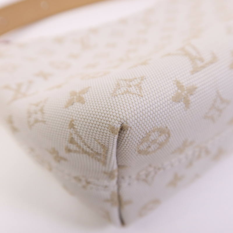 LOUIS VUITTON Monogram Mini Hills Pochette金扣手挽袋-12