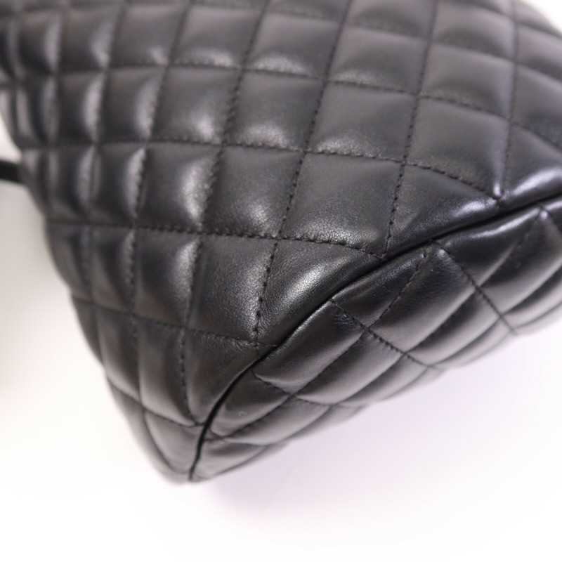 CHANEL 羊皮皮革Backpack金扣鏈帶背包-11