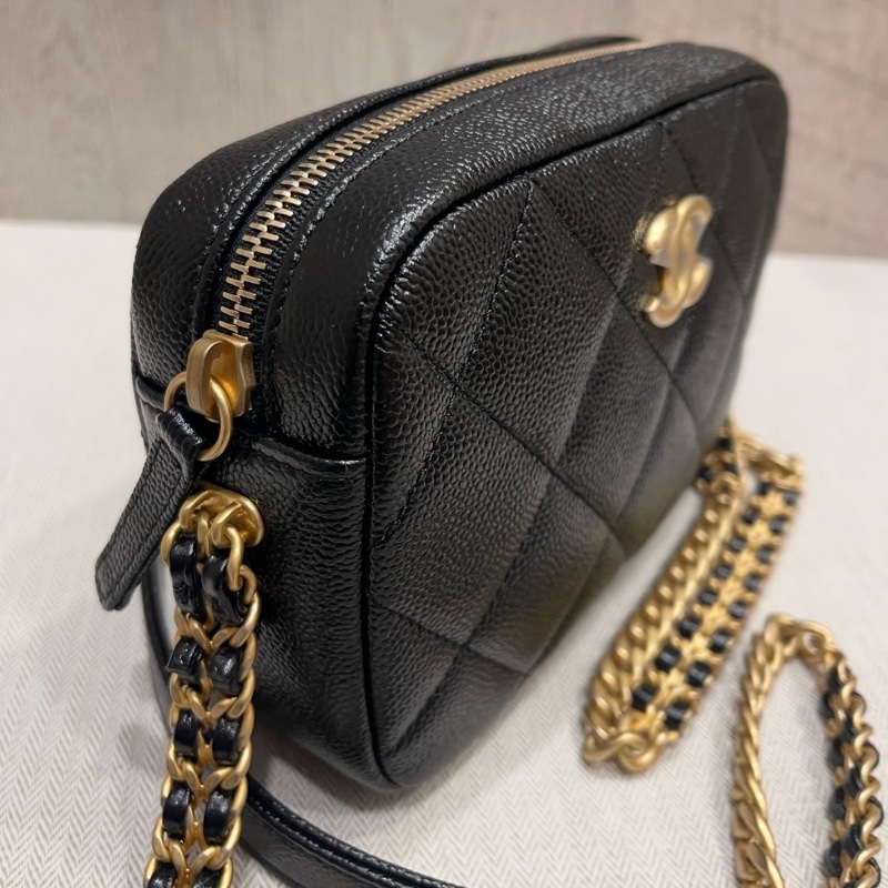 Chanel 黑色荔皮牛皮 相機包-3