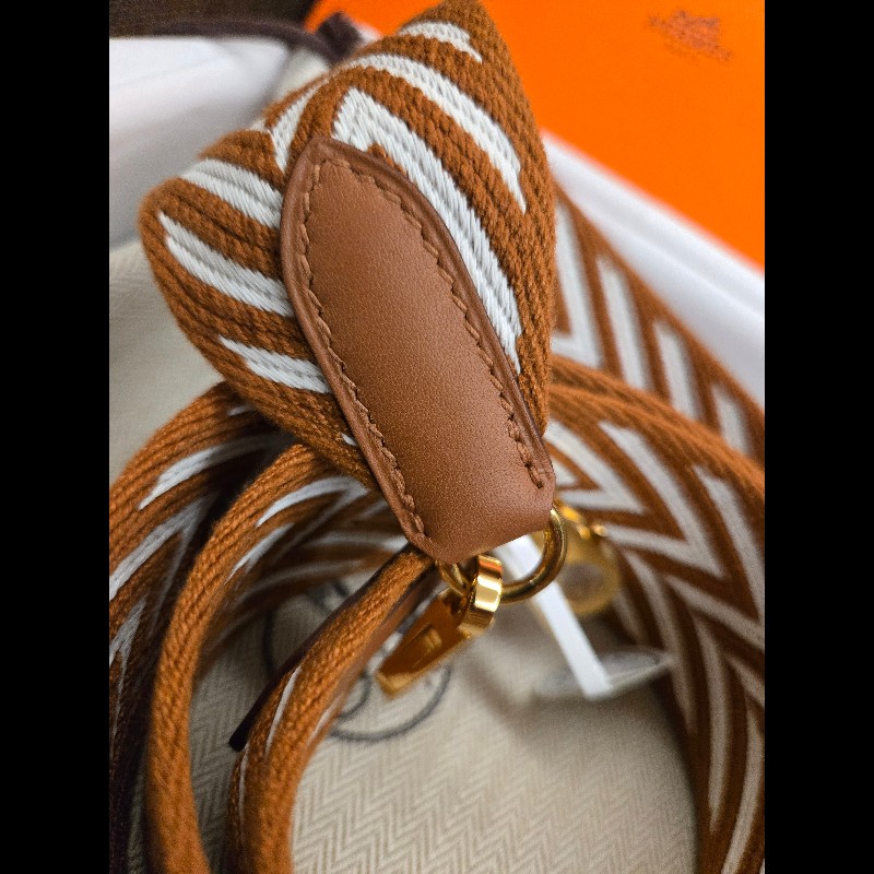 (全新品)愛馬仕50mm肩帶金棕金釦-4