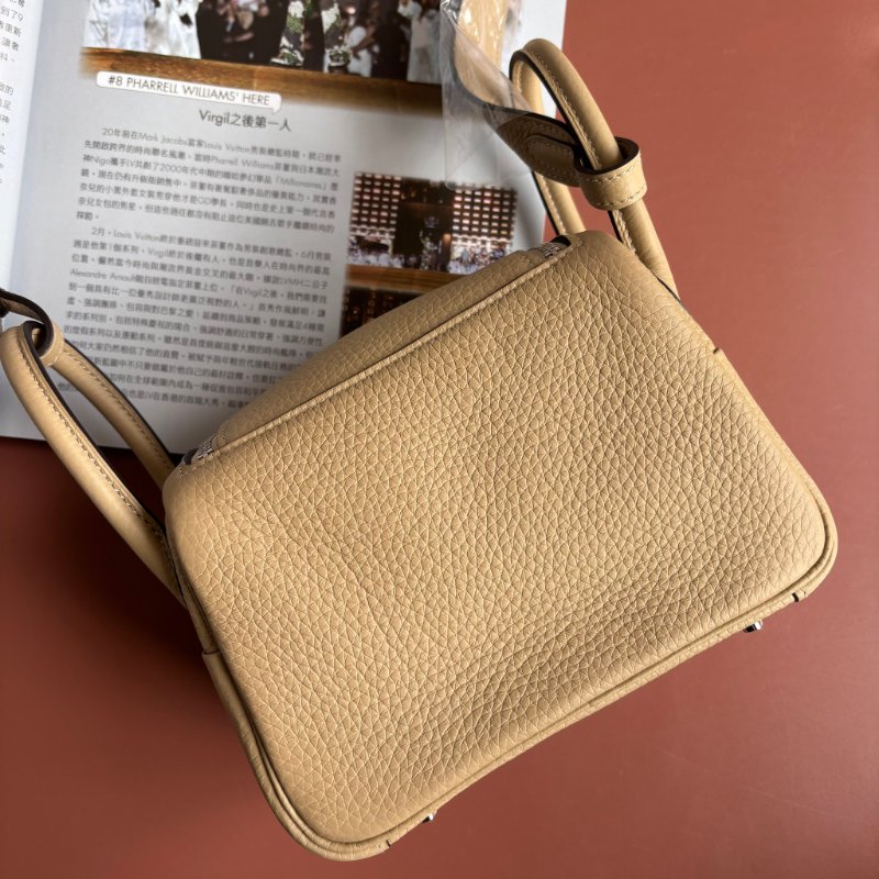 K刻風衣灰 ::HERMES:: Mini Lindy 斜背包 超級天菜♡-1