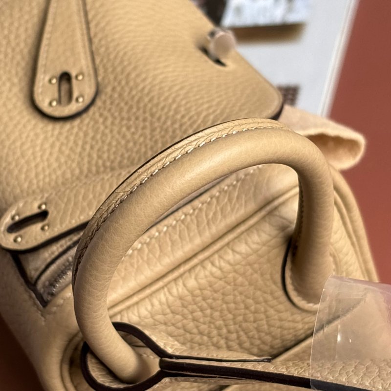 K刻風衣灰 ::HERMES:: Mini Lindy 斜背包 超級天菜♡-18