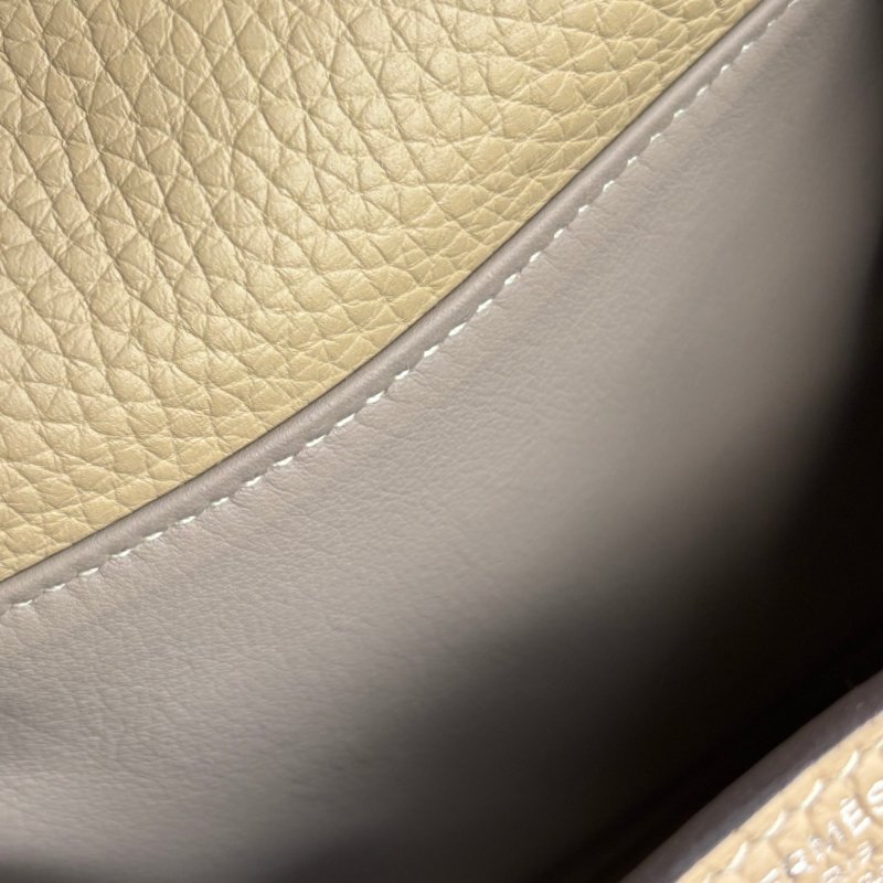 K刻風衣灰 ::HERMES:: Mini Lindy 斜背包 超級天菜♡-25