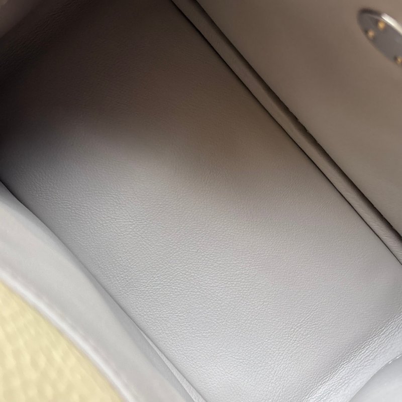 K刻風衣灰 ::HERMES:: Mini Lindy 斜背包 超級天菜♡-29