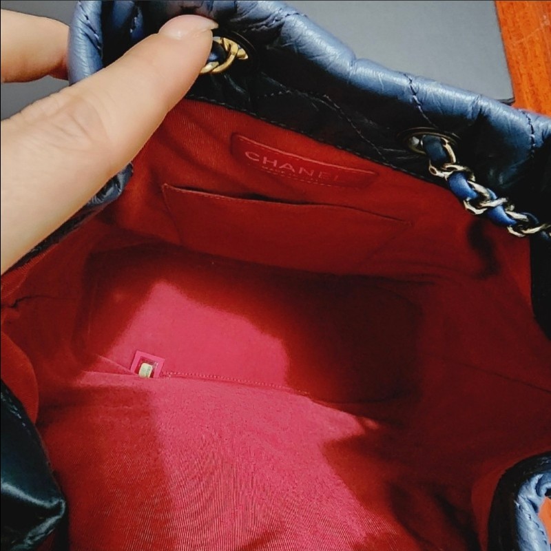 Chanel Gabrielle Backpack Medium 香奈兒流 浪雙肩包 中號 深藍-4