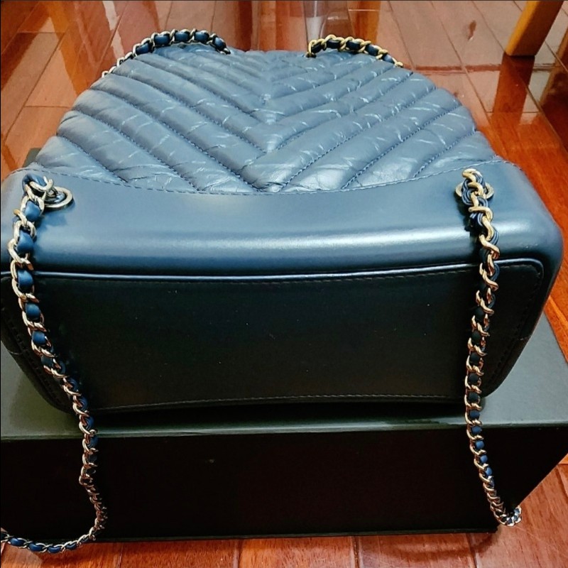 Chanel Gabrielle Backpack Medium 香奈兒流 浪雙肩包 中號 深藍-6