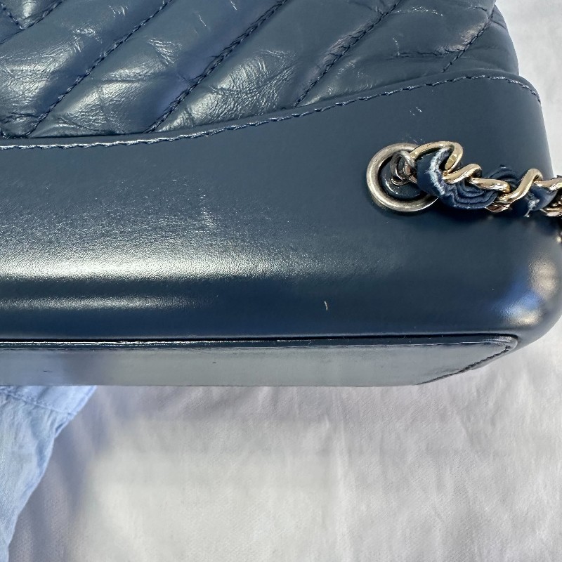 Chanel Gabrielle Backpack Medium 香奈兒流 浪雙肩包 中號 深藍-12