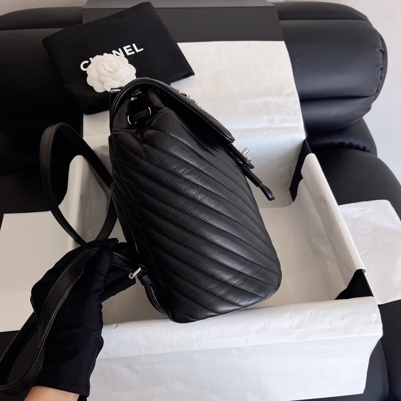 Chanel 薩爾茨堡 V 紋雙肩包-4