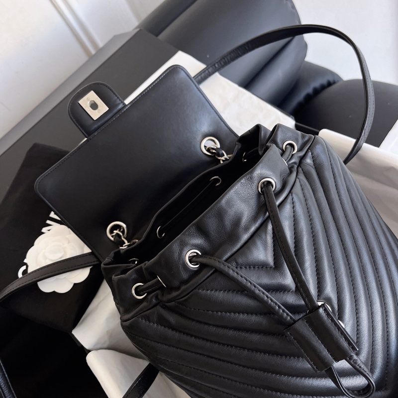 Chanel 薩爾茨堡 V 紋雙肩包-7