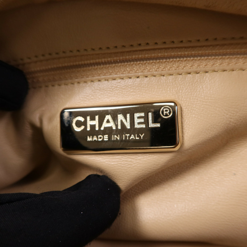 CHANEL 牛皮皮革Shoulder Bag金扣肩背包-5