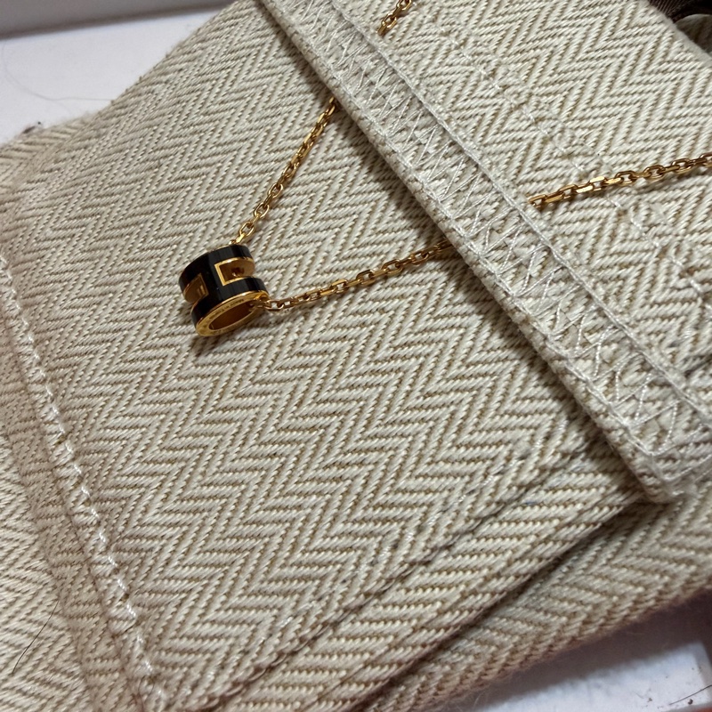 Hermes 黑玫瑰金 mini pop H-8