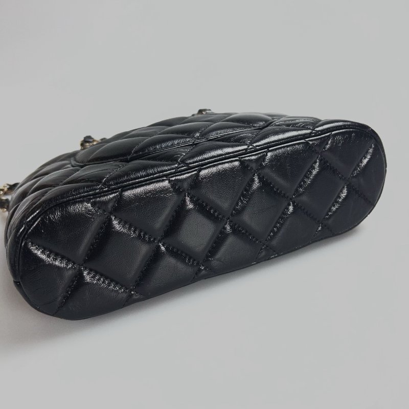 CHANEL 貝殼包 黑油蠟皮小號 AP3354/晶片款-4