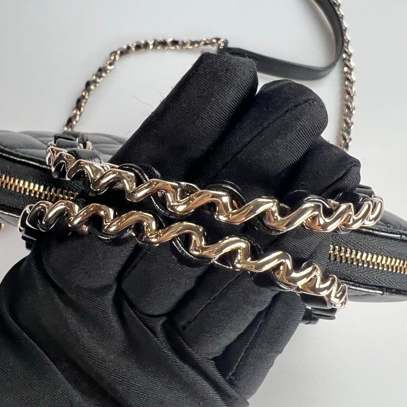 CHANEL 貝殼包 黑油蠟皮小號 AP3354/晶片款-6