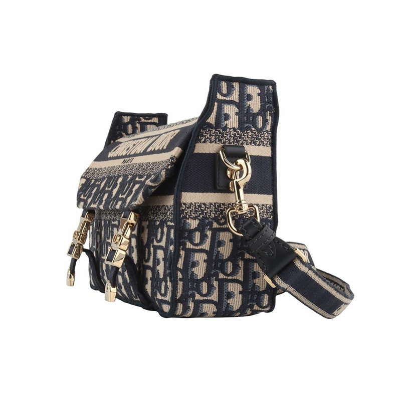 【包稅】DIOR 斜背式小型露營包-1