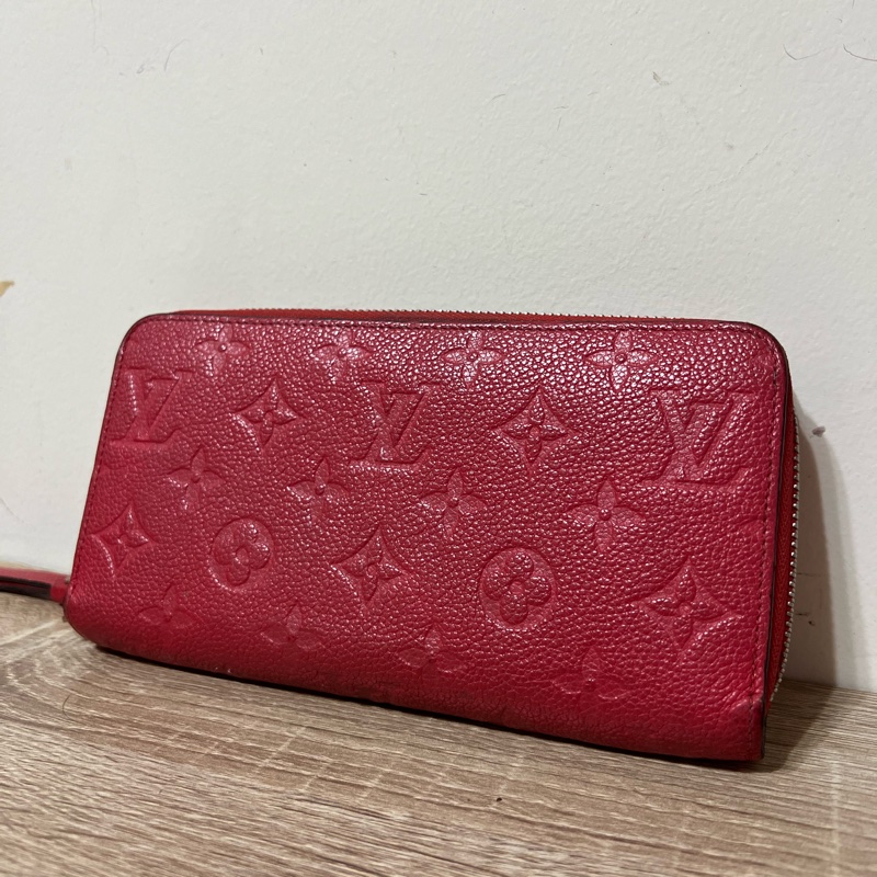 LV紅色寬版壓印長夾✨-6