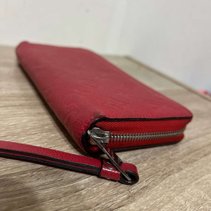 LV紅色寬版壓印長夾✨-9