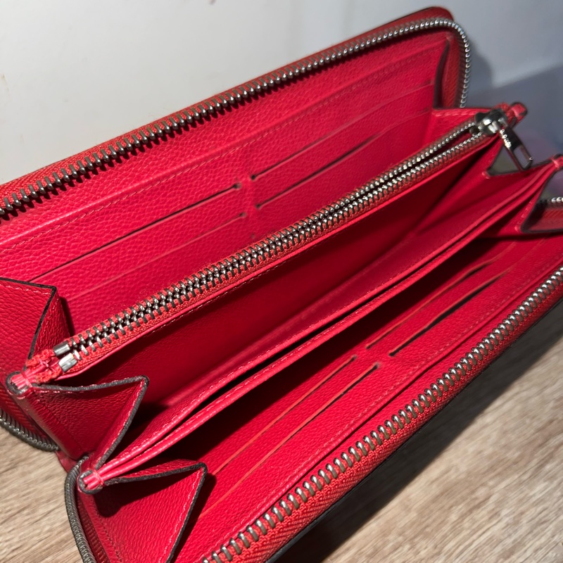 LV紅色寬版壓印長夾✨-10