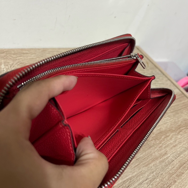 LV紅色寬版壓印長夾✨-13