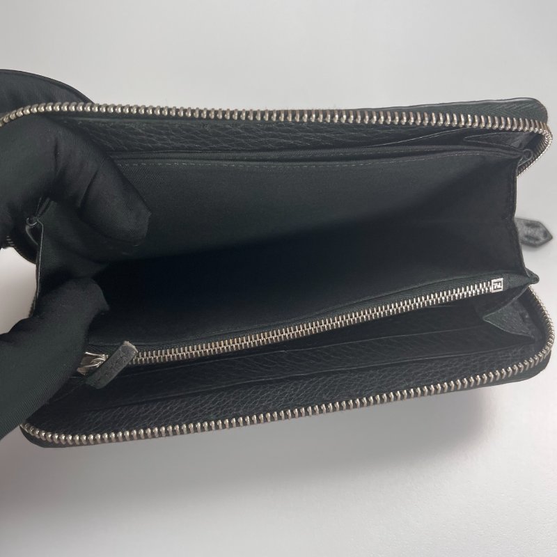 FENDI 7194728 黑牛皮Selleriaㄇ拉長夾-6