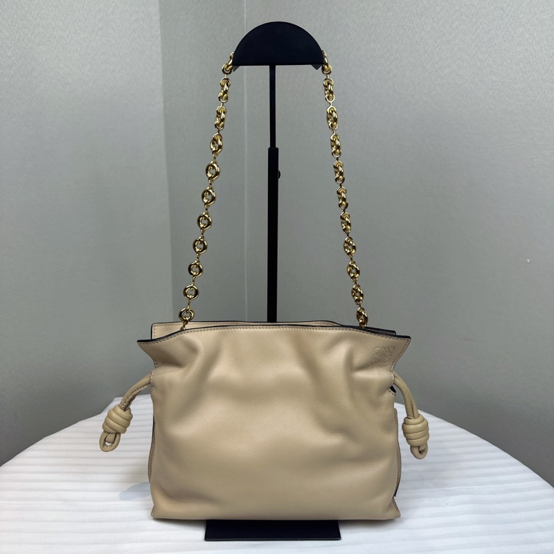 99新 羅意威/Loewe Mini Flamenco Clutch 牛皮手拿包 金色鏈條款可肩背24x9x18cm-11