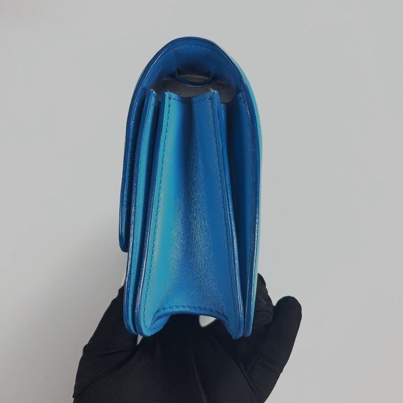 CELINE 孔雀藍金扣BOX包 MINI-3