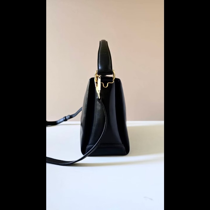 【LA LUNE】中古二手GUCCI黑色竹節皮革古董盒子單肩包 側背包 斜背包 復古包-4