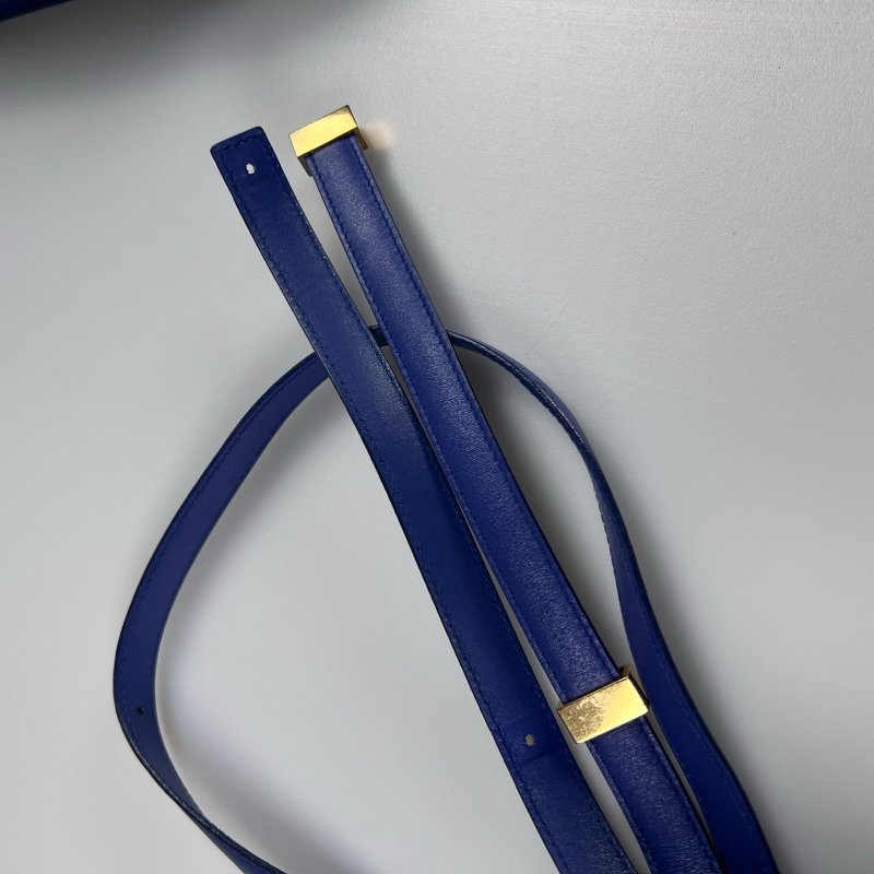 CELINE  藍色金扣 BOX包 MEDIUM-9