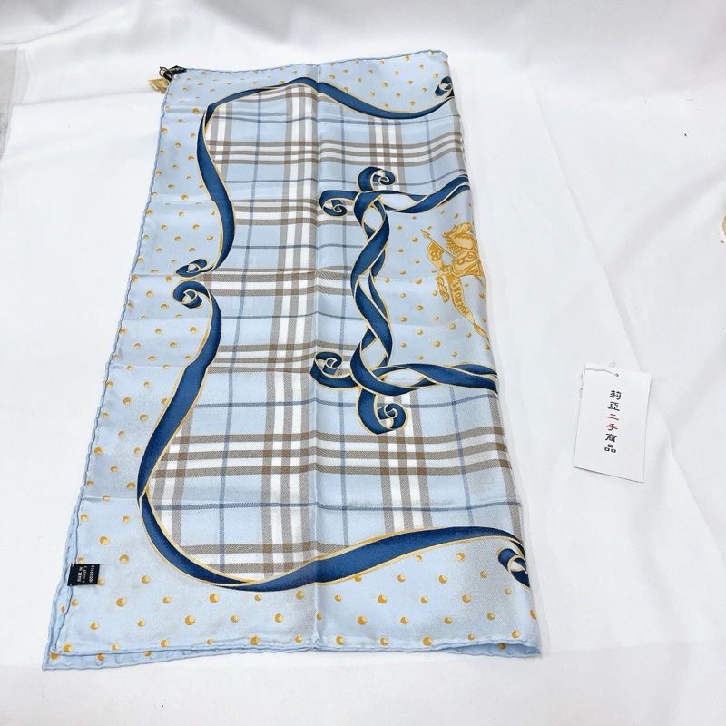 莉亞精品♡ Burberry 水藍戰馬絲巾二手美品-3