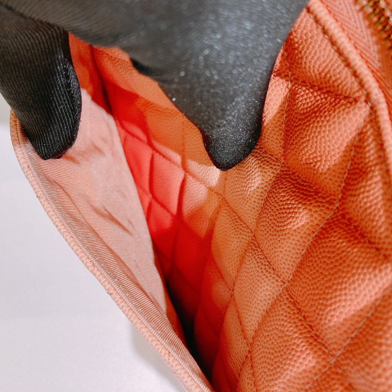 TW4659 Chanel 香奈兒經典拉鍊手拿包包Classic Medium Pouch Caviar-10