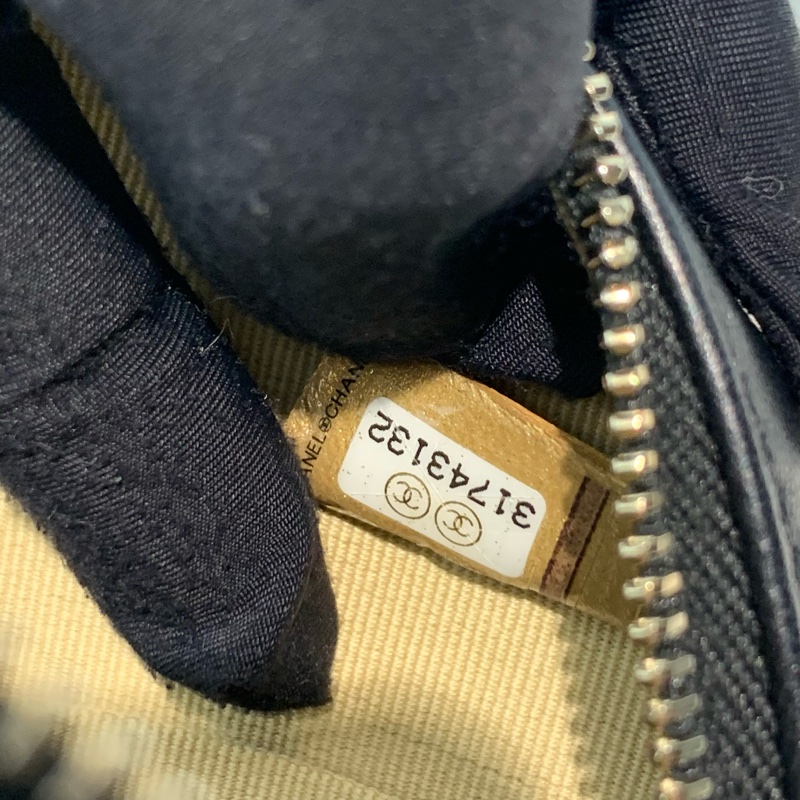 高級感Chanel 金球圓餅Rould clutch小包斜孭袋-7