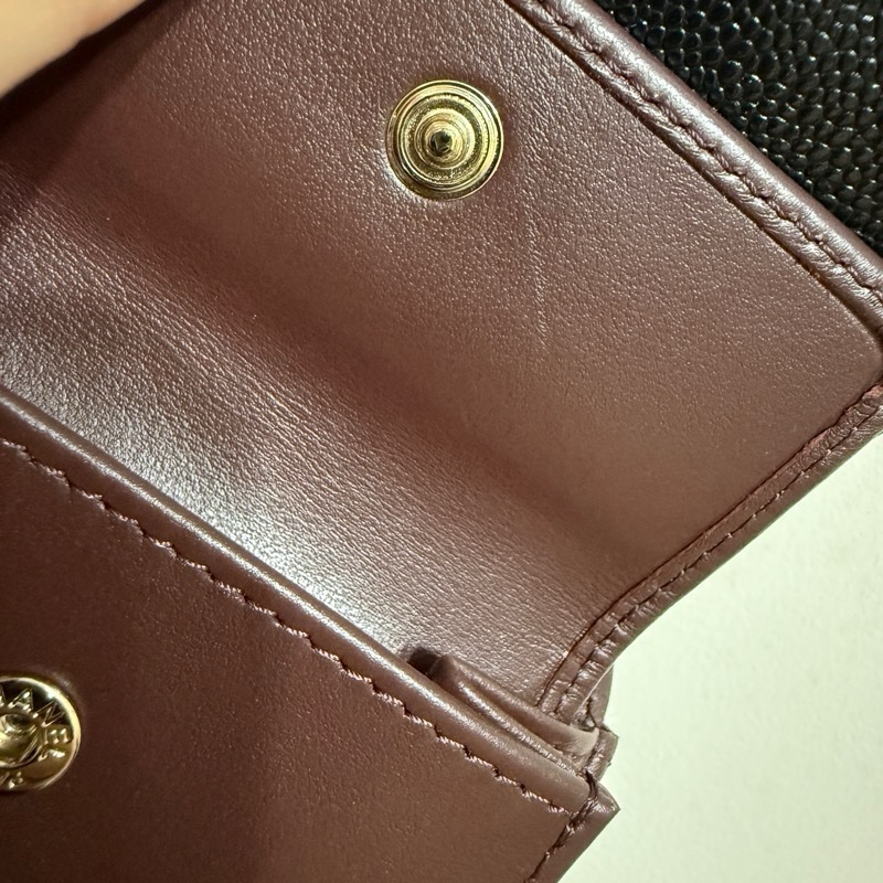 Chanel。AP0229。荔枝牛。三折。內零錢袋。近新閒置。全配。-4