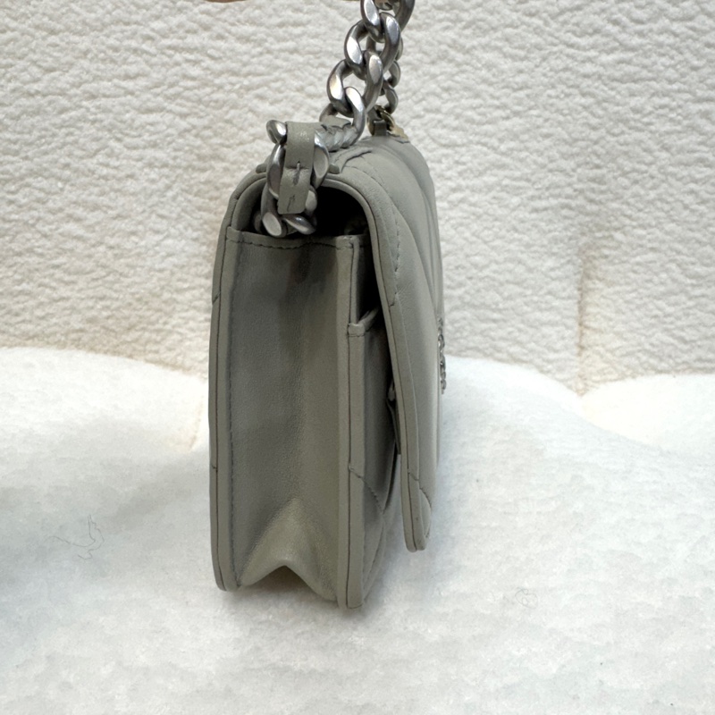 香奈兒19WOC CHANEL鼠尾草灰羊皮銀釦19WOC鏈包AP0957-10