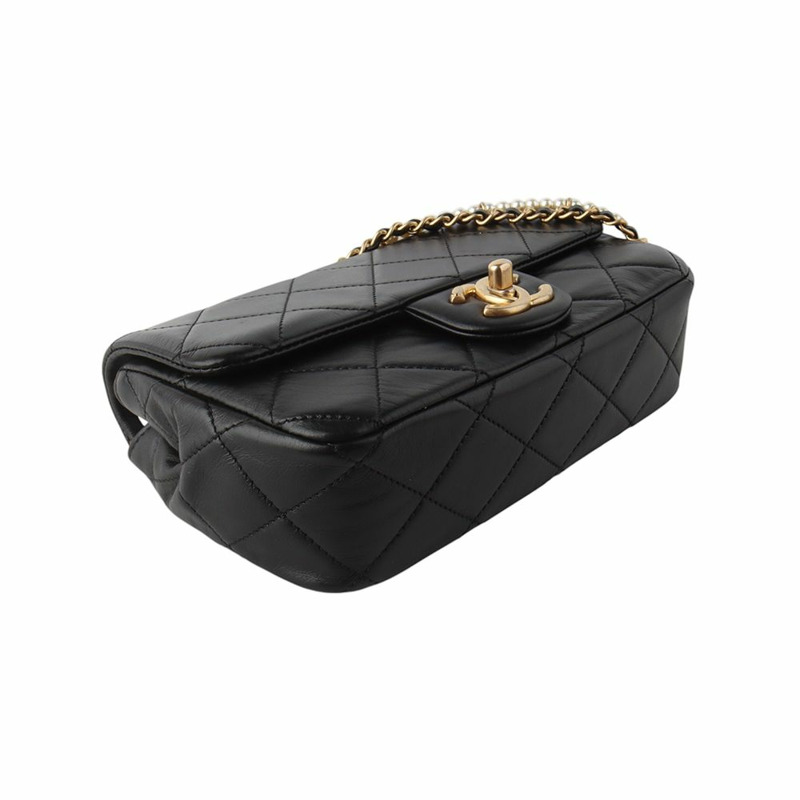【包稅】CHANEL AS2210 經典珍珠小牛皮珍珠鍊迷你翻蓋包-4