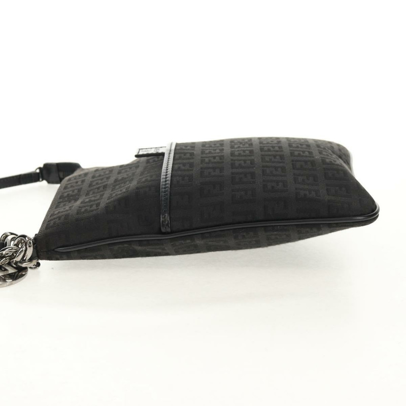 【日本直送】FENDI Zucchino帆布單肩包 黑色 銀色 正品 am9929V-2
