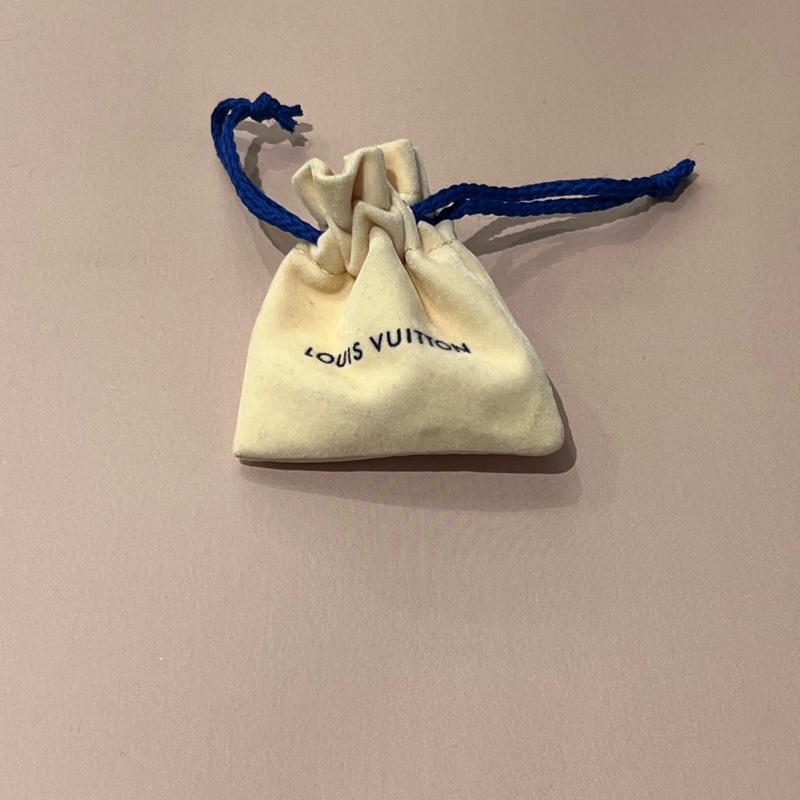 LV M00395 Crazy in Lock 耳環套裝-9