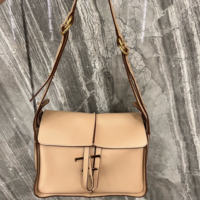 TOD’S T-Timeless 中號 T字綴飾可調整背帶小牛皮翻蓋手提包 奶茶色-14