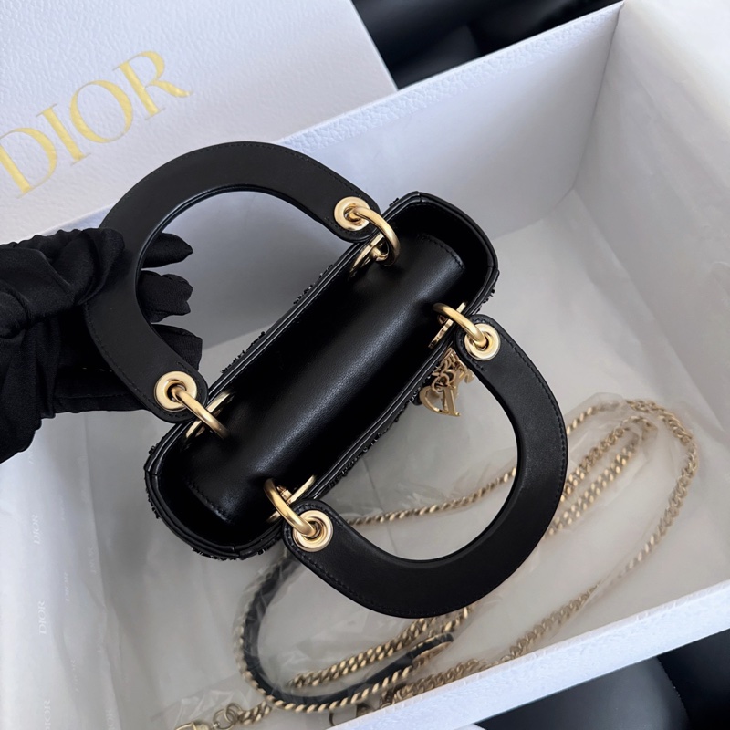 Dior 釘珠刺繡三格戴妃包-3