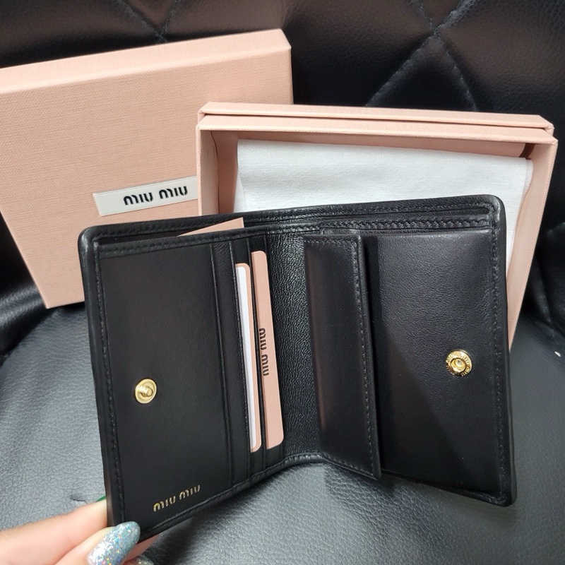 Miu Miu (5MV204) 錢包 好價💰-2