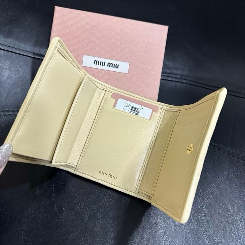 Miu Miu (5MH033) 三摺錢包 好價-2