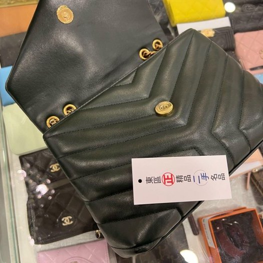 東區正精品㊣YSL Saint Laurent LOU LOU 深綠色全皮山形紋金釦雙鍊帶斜背包肩背包 RZ5113-2