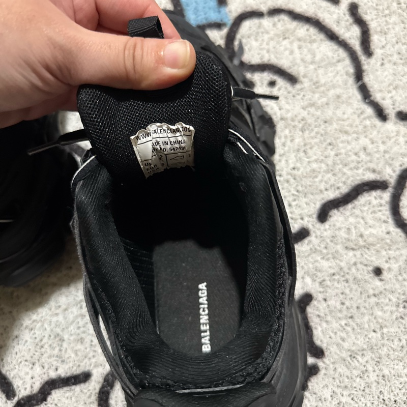 巴黎世家 track-3