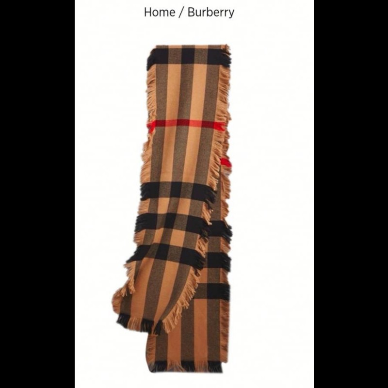 原價2萬2／全新／Burberry ／時尚女神羊毛圍巾圍脖-4