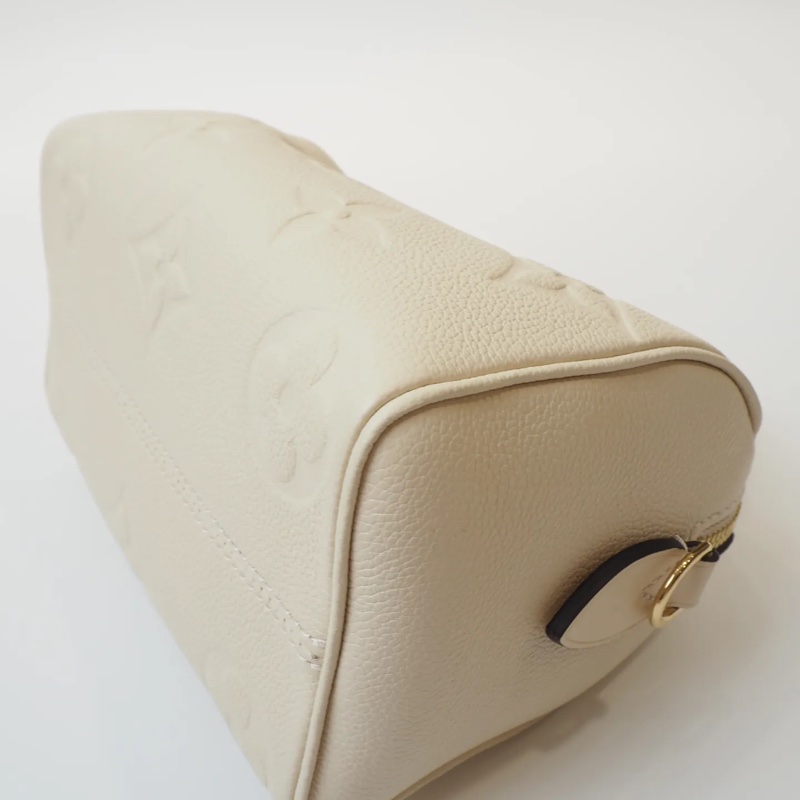 LOUIS VUITTON奶昔白壓紋Speedy20-15