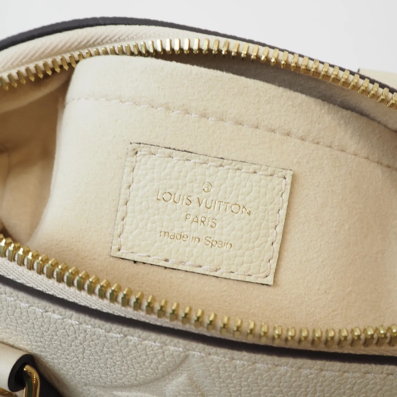 LOUIS VUITTON奶昔白壓紋Speedy20-22