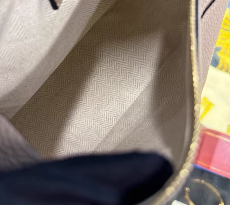 LOEWE 灰色Puzzle小號肩背斜背包24.5*16*10 98新配件塵袋-6